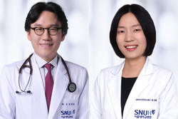 사진 왼쪽부터 서울대병원 임재준 공공부원장, 유신혜 완화의료임상윤리센터 교수
