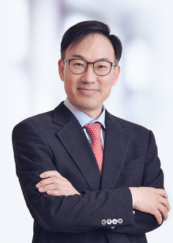 정기영 교수