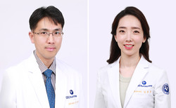 왼쪽부터 충남대병원 호흡기내과 정재욱 교수, 김윤주 교수