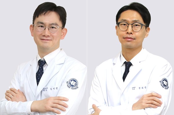 사진 왼쪽부터 안양윌스기념병원 척추센터 김지연 원장, 권희창 과장.
