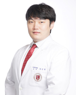 서민영 교수