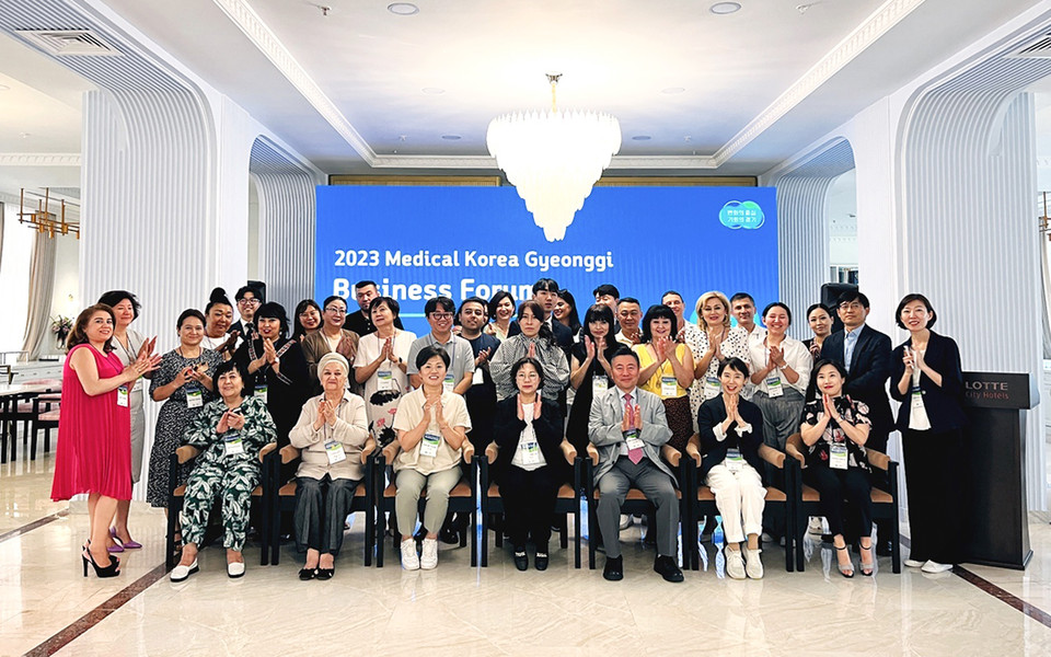 시화병원을 포함한 경기도 의료대표단이 보건의료 교류를 위해 우즈베키스탄을 방문했다.