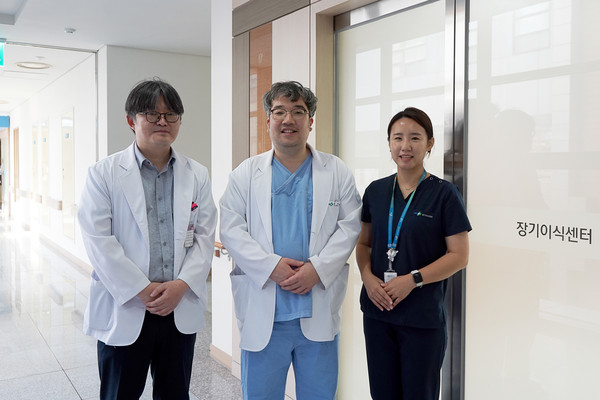 김일영 신장내과 교수, 최병현 외과 교수, 손세림 장기이식센터 코디네이터(사진 왼쪽부터)